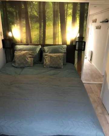 Horská chata Hottub Forest Op De Veluwe! *