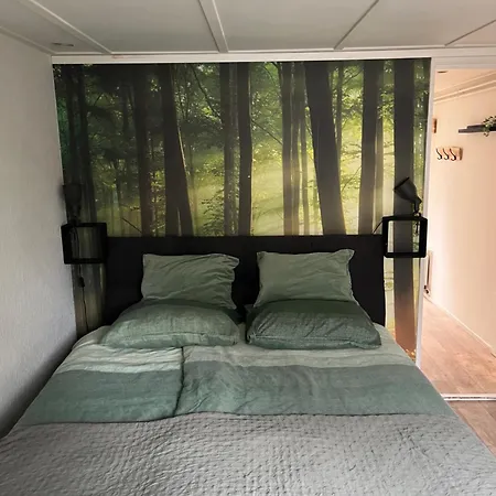 Hottub Forest Op De Veluwe! Пюттен