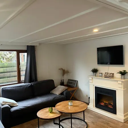 Шале Hottub Forest Op De Veluwe! Пюттен