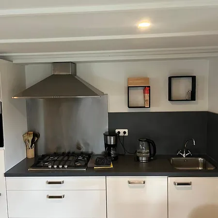 Hottub Forest Op De Veluwe! Шале *