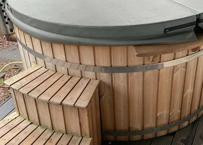 Hottub Forest Op De Veluwe! Шале *